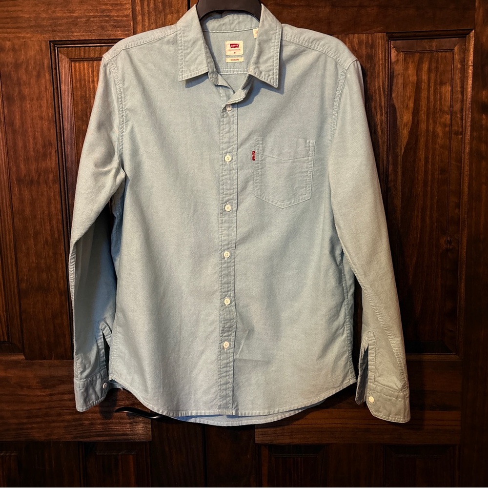 Levi's Sky Blue Casual Button Down Shirt